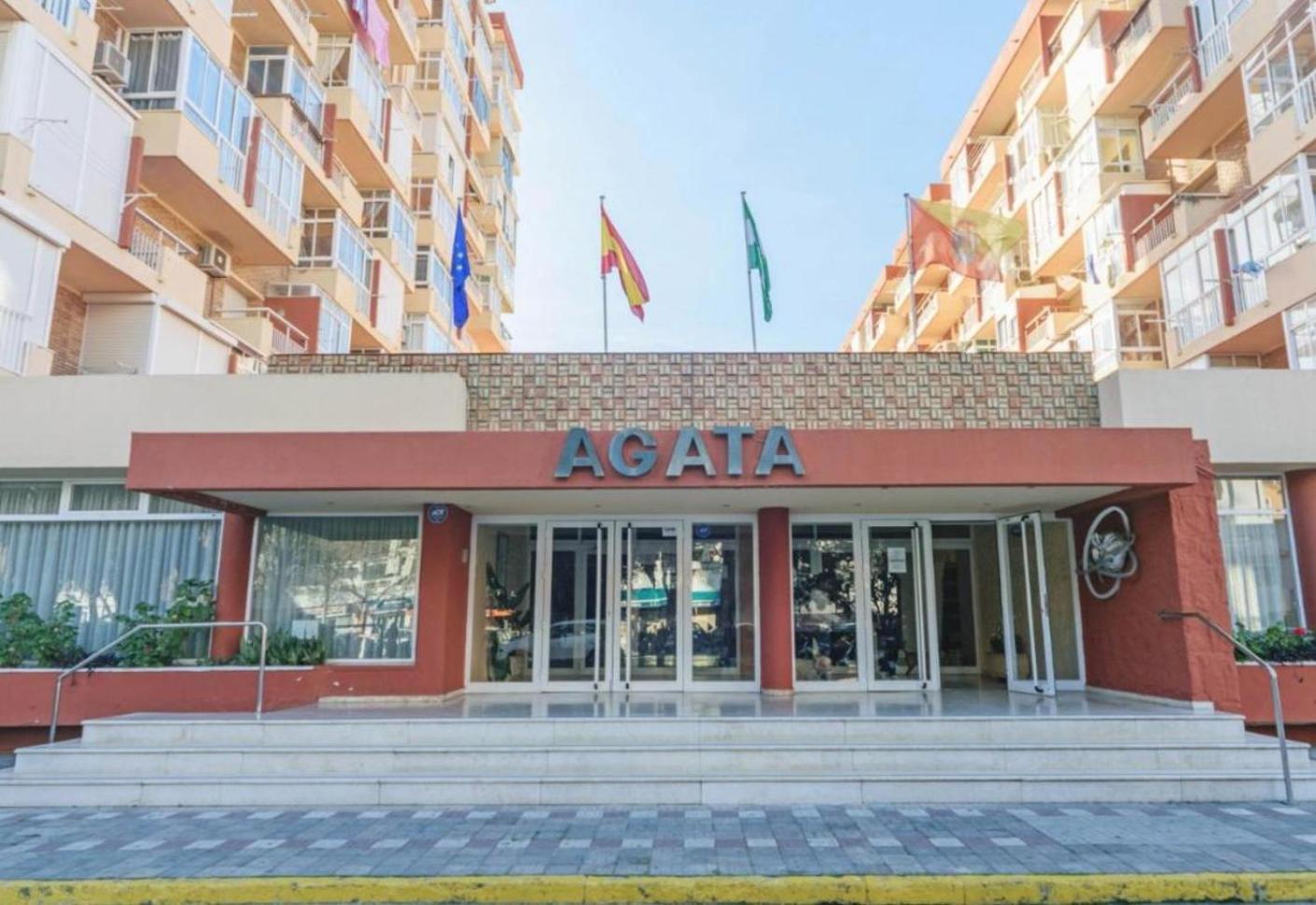 Agata 6 - 24h Reception * Benalmádena